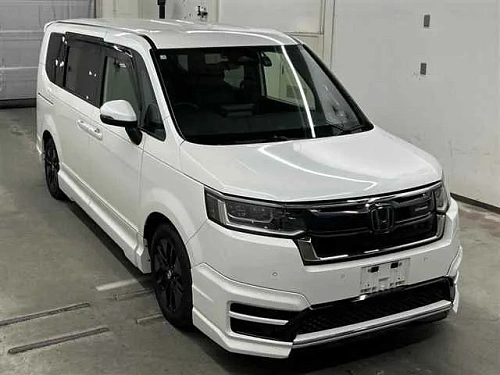 HONDA STEP WAGON 2023