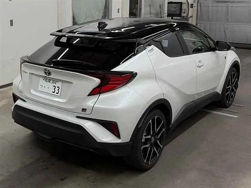 TOYOTA C-HR 2023
