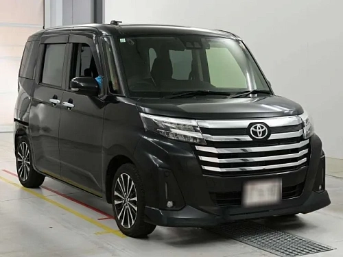 TOYOTA ROOMY 2023